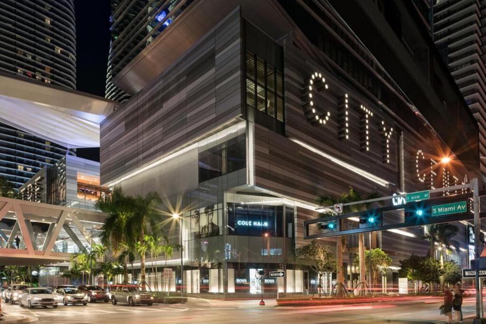 Upscale Brickell 3 Bedroom With Water Views And Free Parking Miami Eksteriør bilde