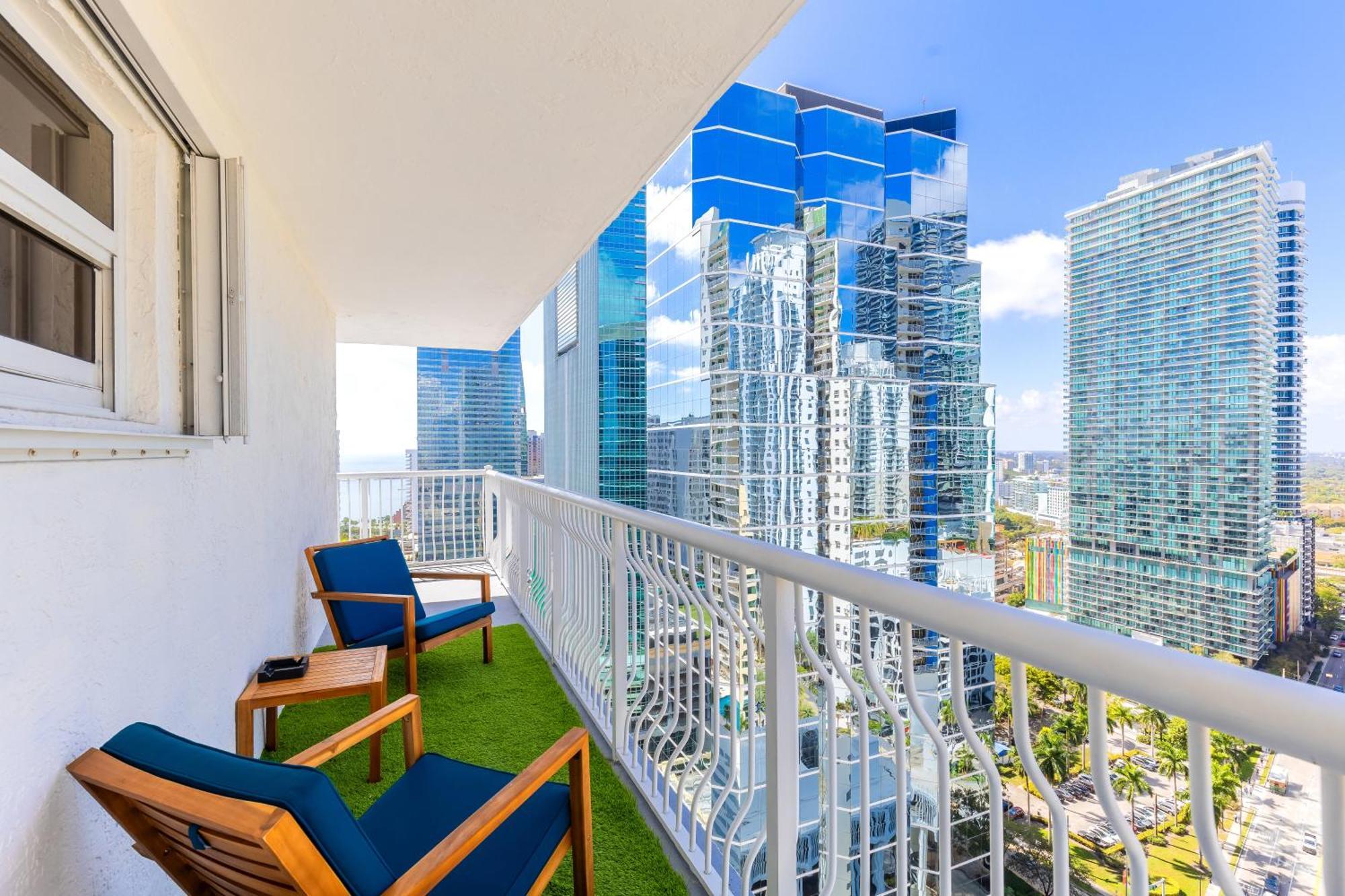 Upscale Brickell 3 Bedroom With Water Views And Free Parking Miami Eksteriør bilde